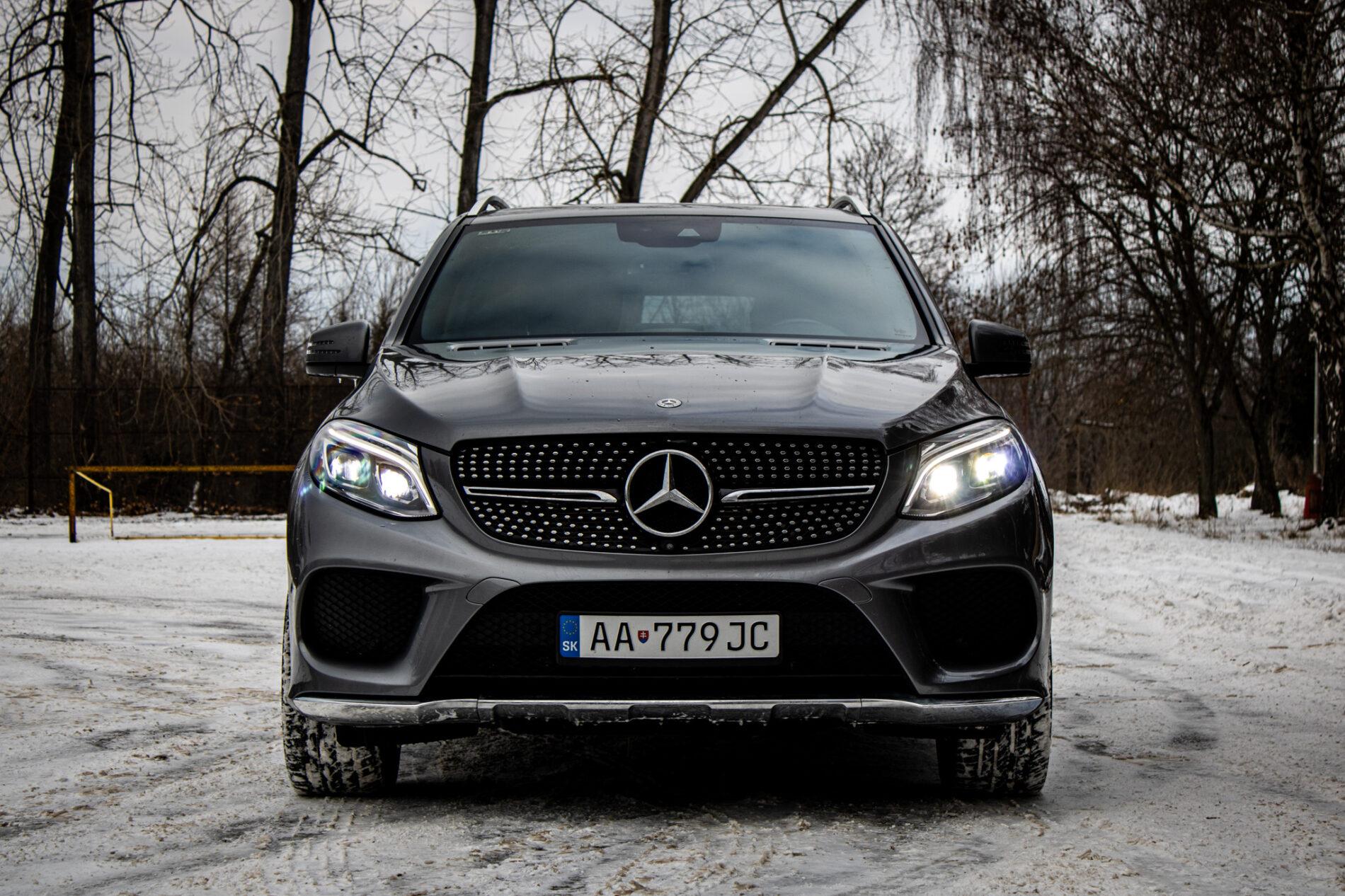 2018 Mercedes-Benz GLE 500e, sivá kombi, 71 352 km