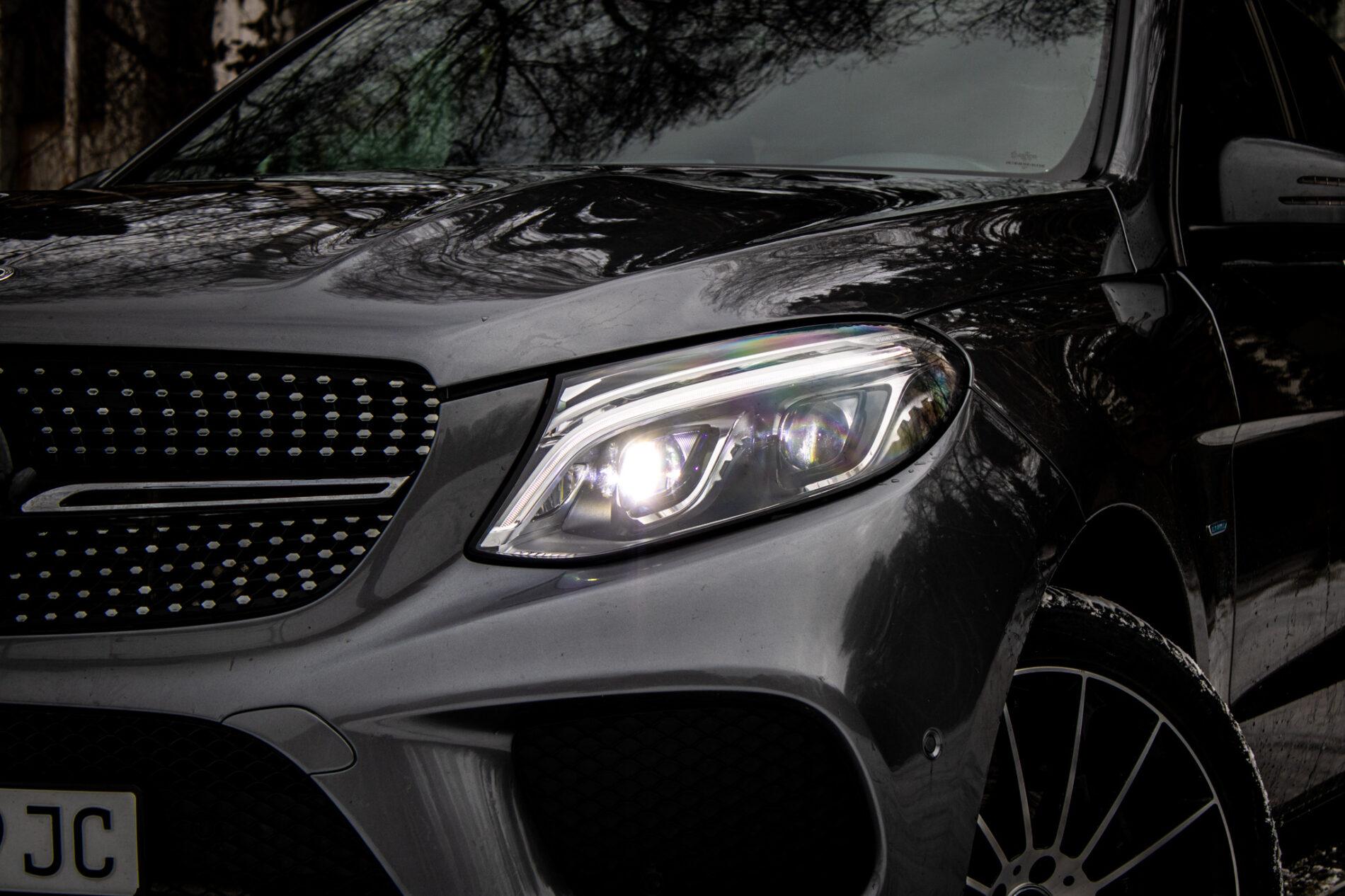 2018 Mercedes-Benz GLE 500e, sivá kombi, 71 352 km