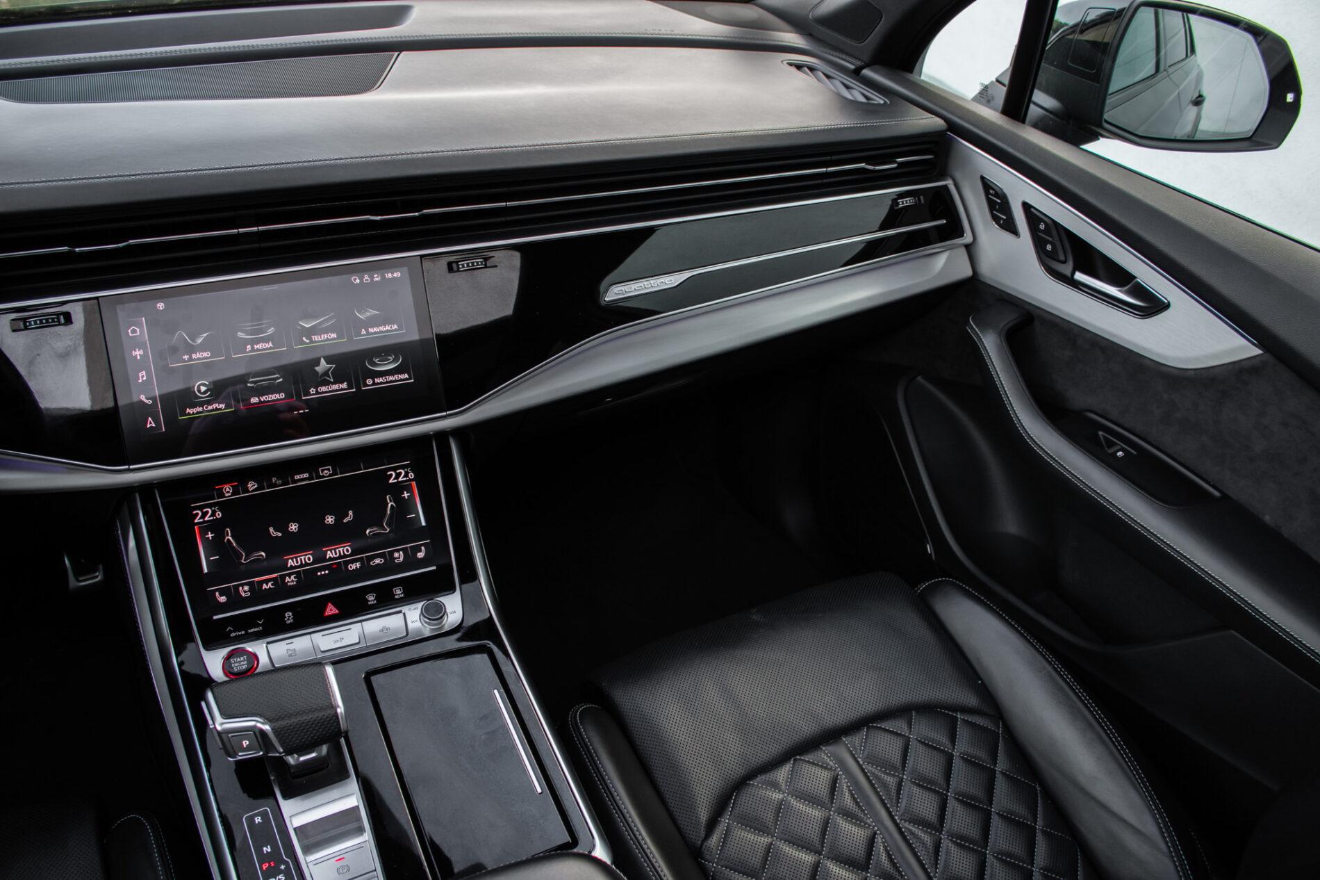 2022 AUDI SQ7, čierna suv, 72 106 km
