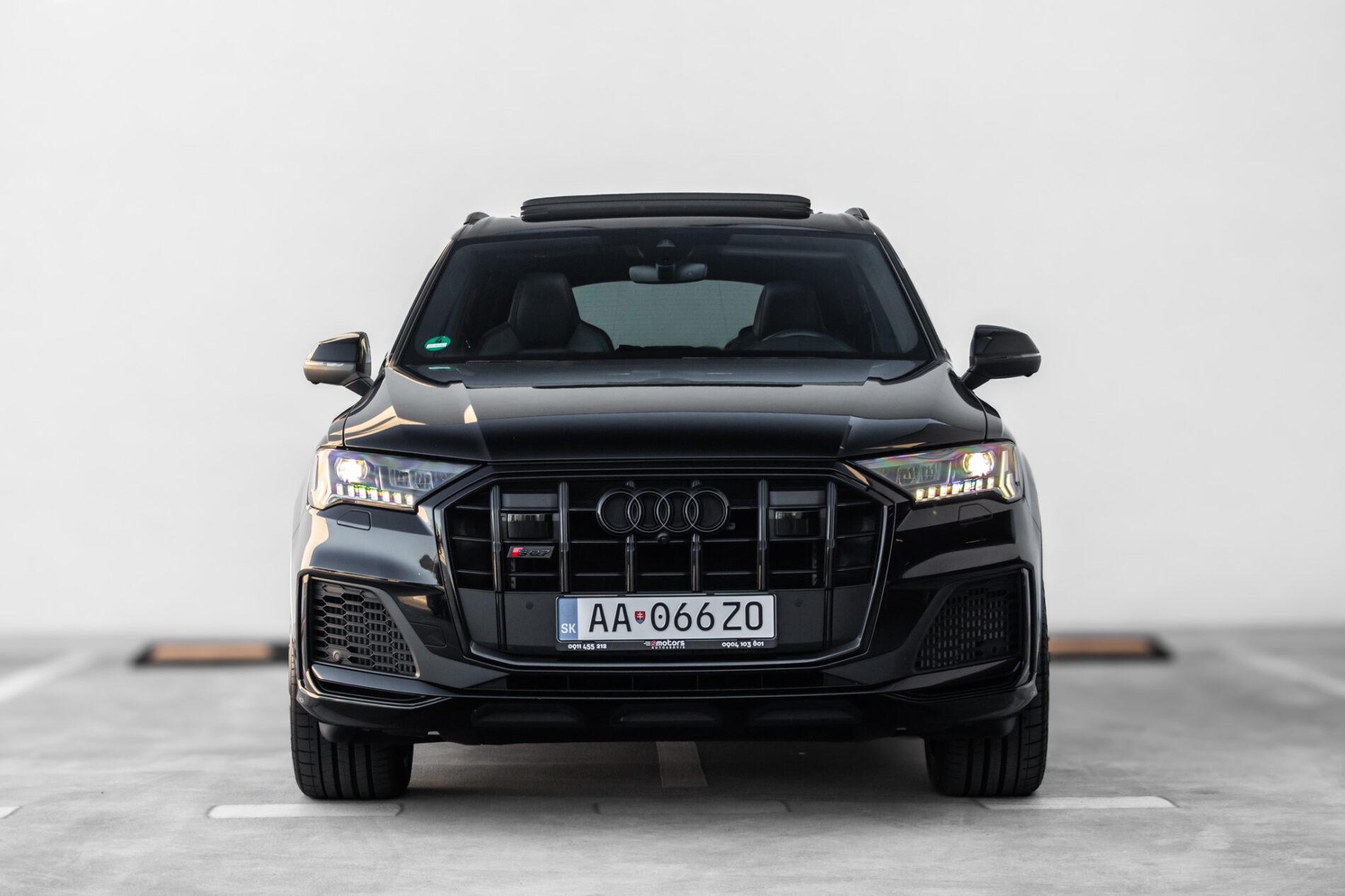 2022 AUDI SQ7, čierna suv, 72 106 km