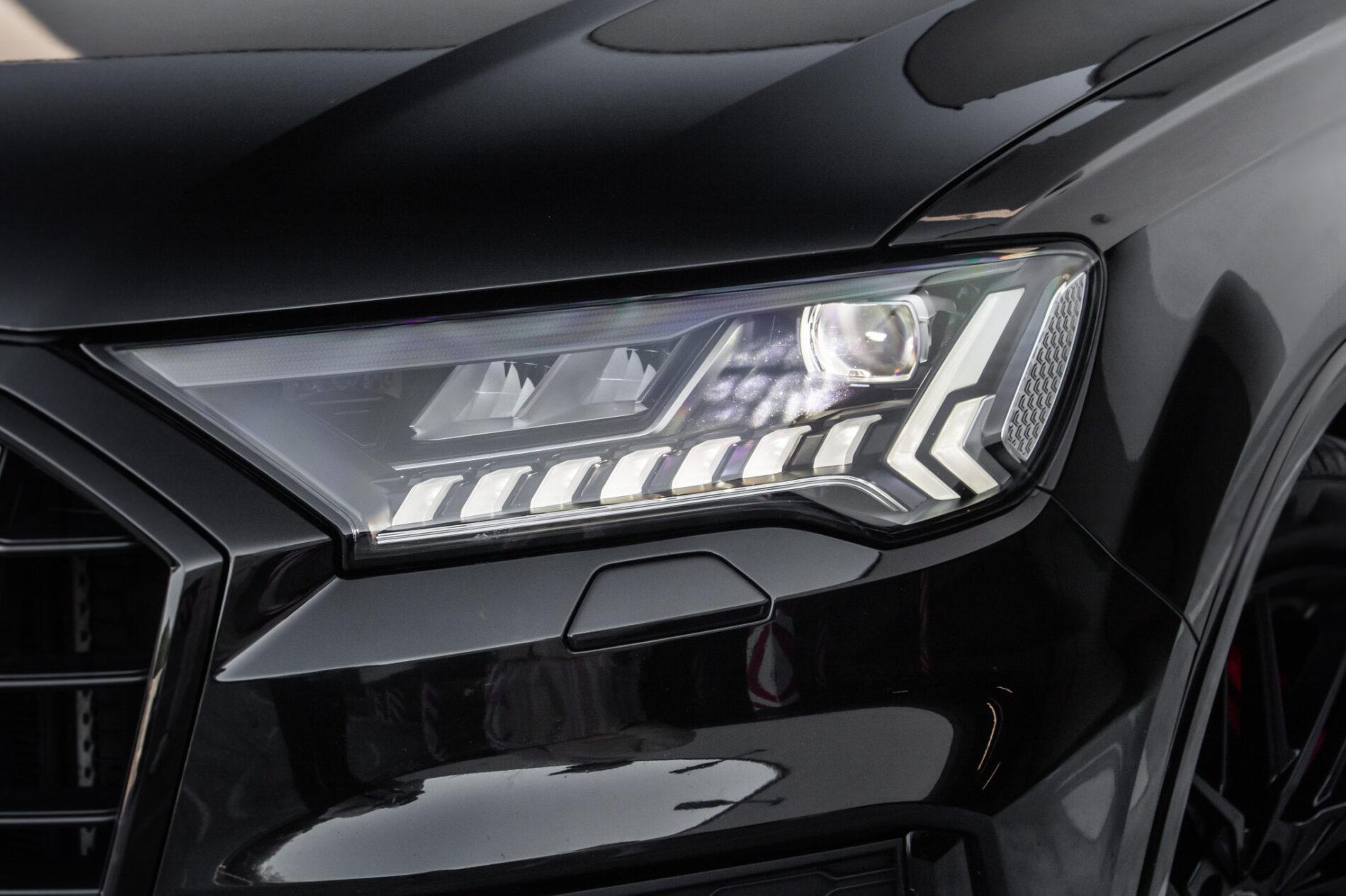 2022 AUDI SQ7, čierna suv, 72 106 km