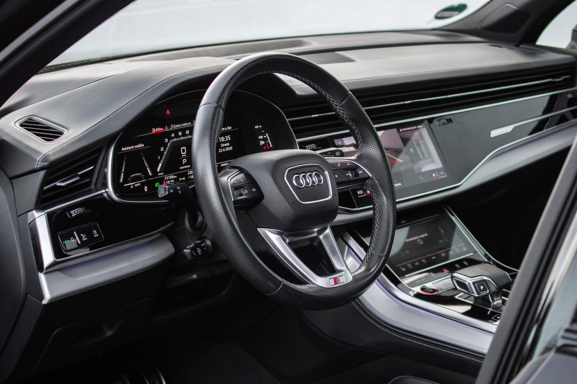 2022 AUDI SQ7, čierna suv, 72 106 km