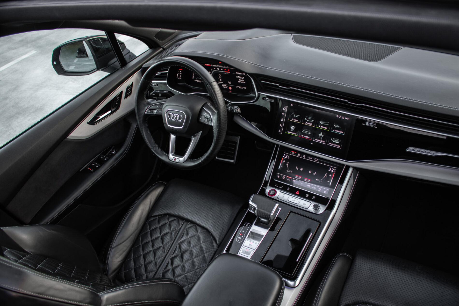 2022 AUDI SQ7, čierna suv, 72 106 km