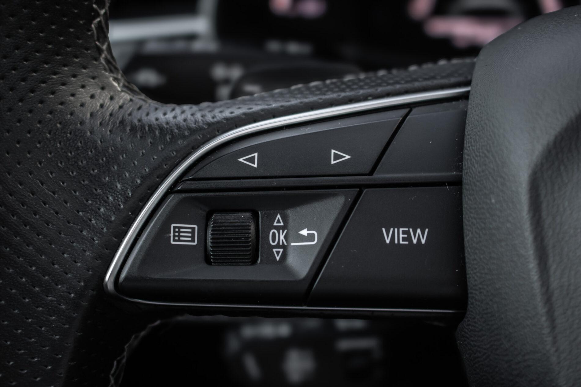 2022 AUDI SQ7, čierna suv, 72 106 km