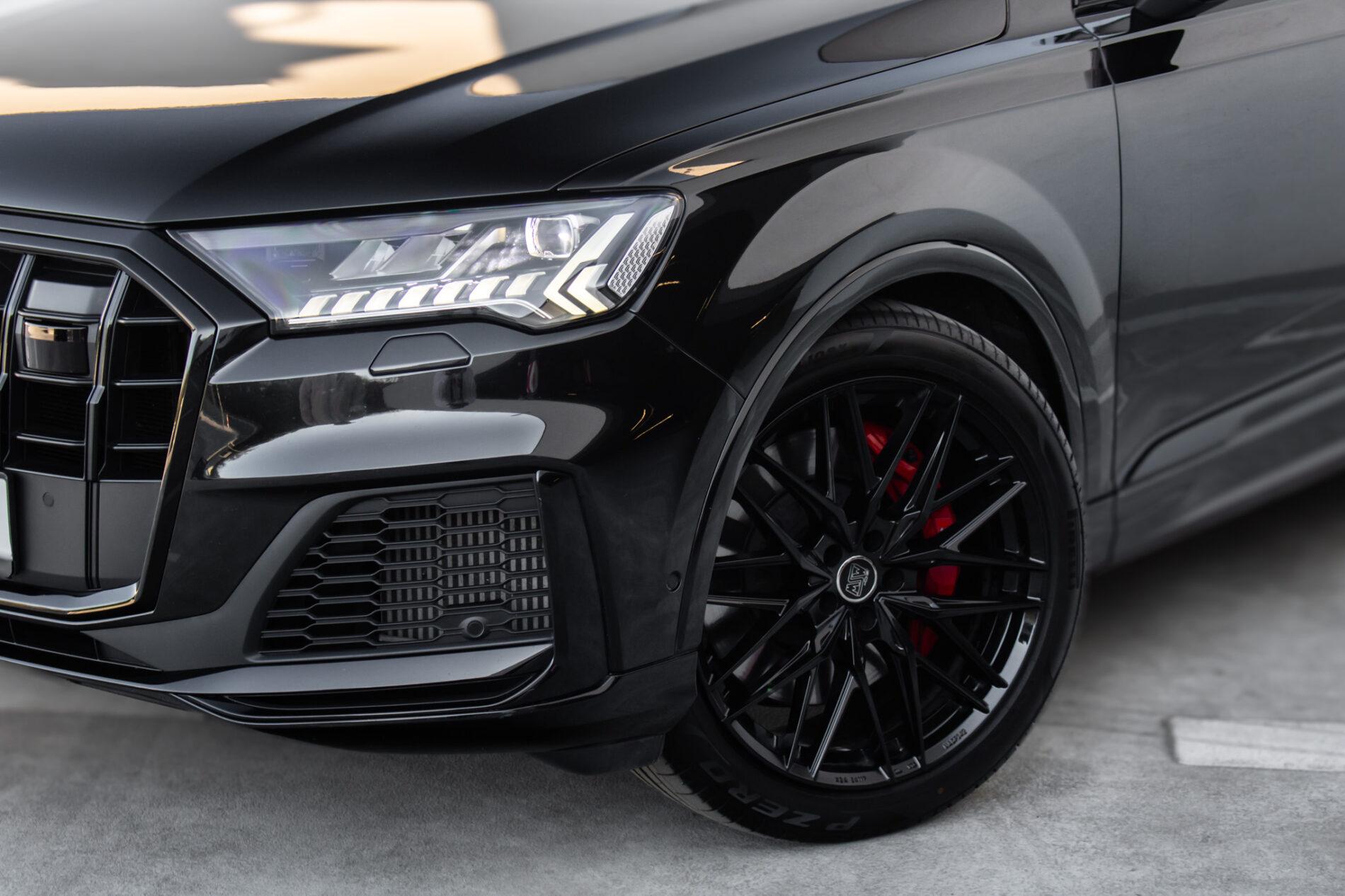 2022 AUDI SQ7, čierna suv, 72 106 km