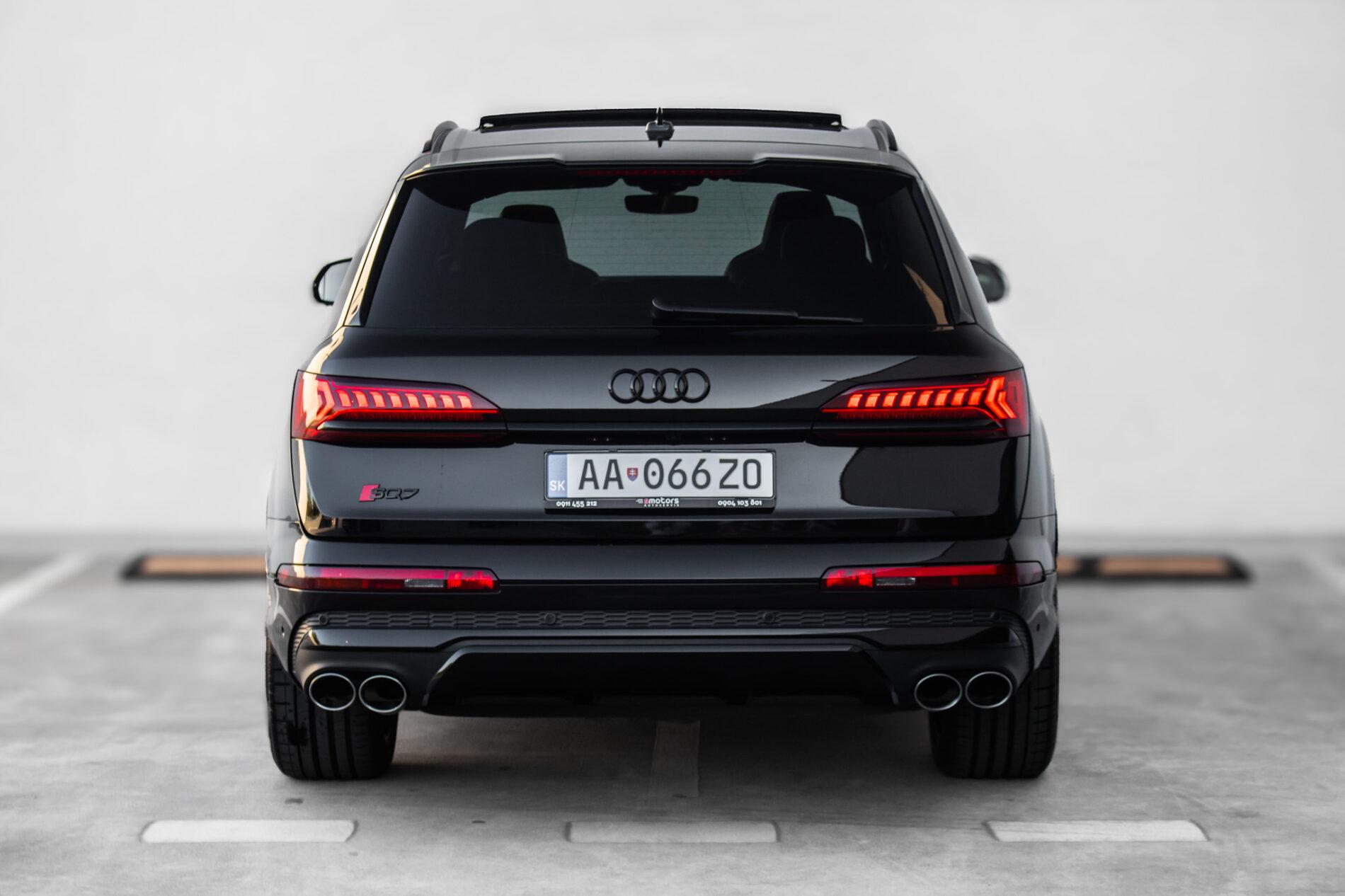 2022 AUDI SQ7, čierna suv, 72 106 km