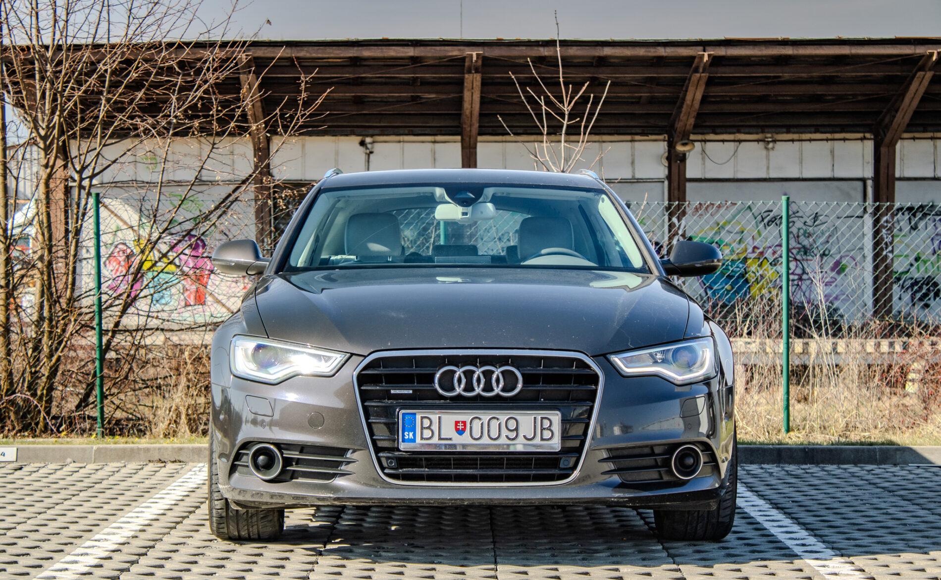 2015 AUDI A6, sivá kombi, 286 842 km