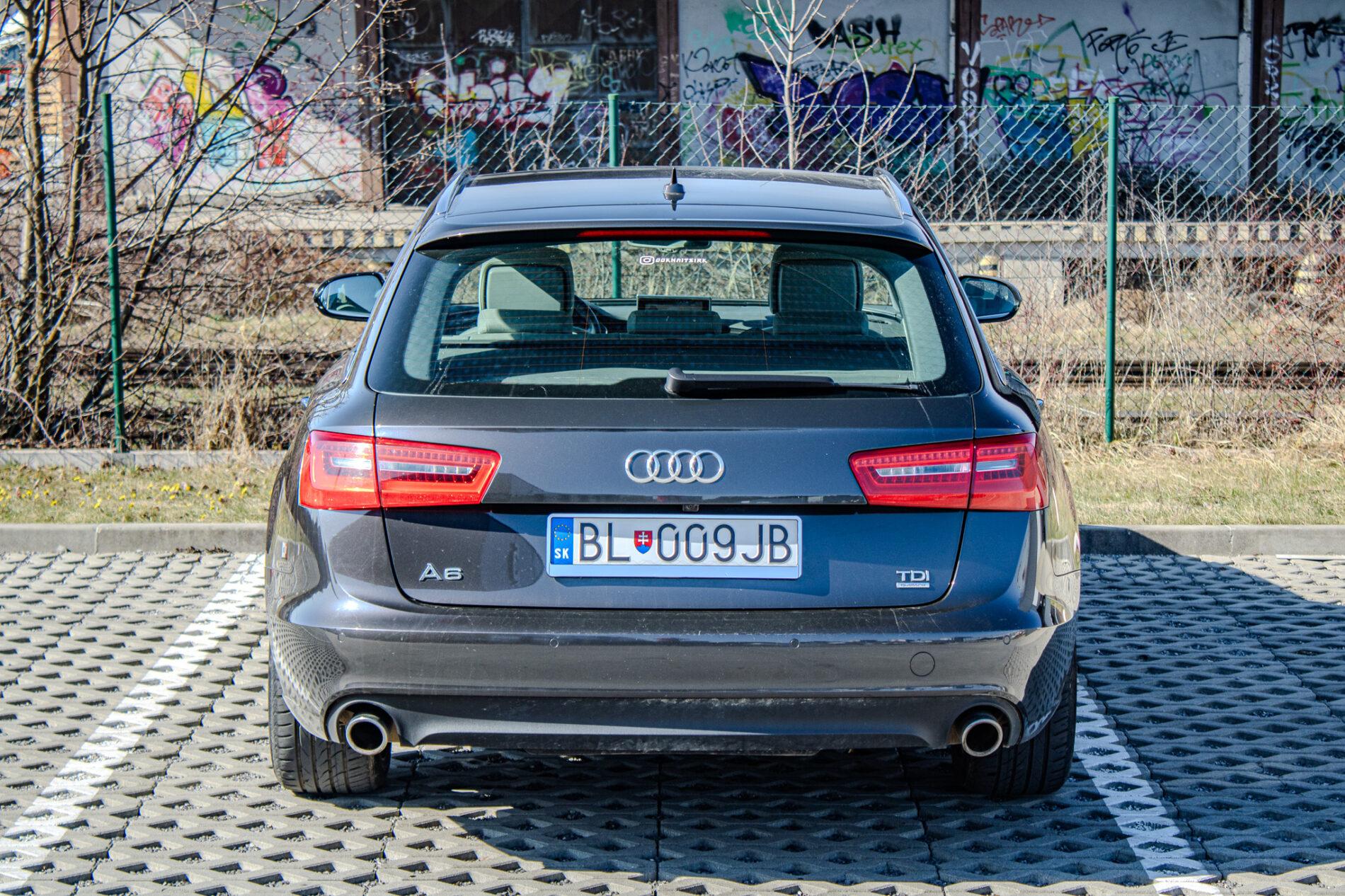 2015 AUDI A6, sivá kombi, 286 842 km