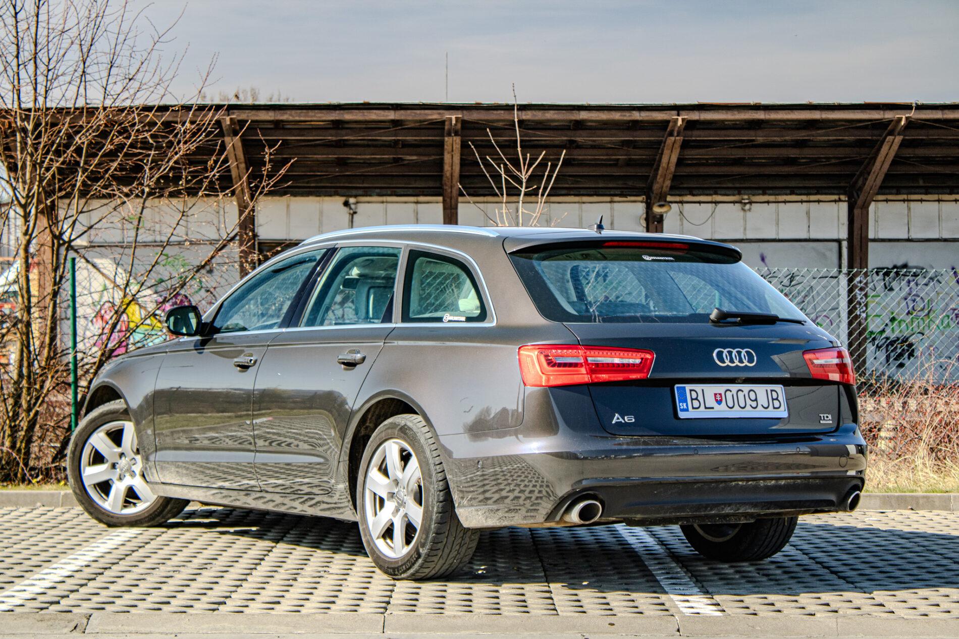 2015 AUDI A6, sivá kombi, 286 842 km