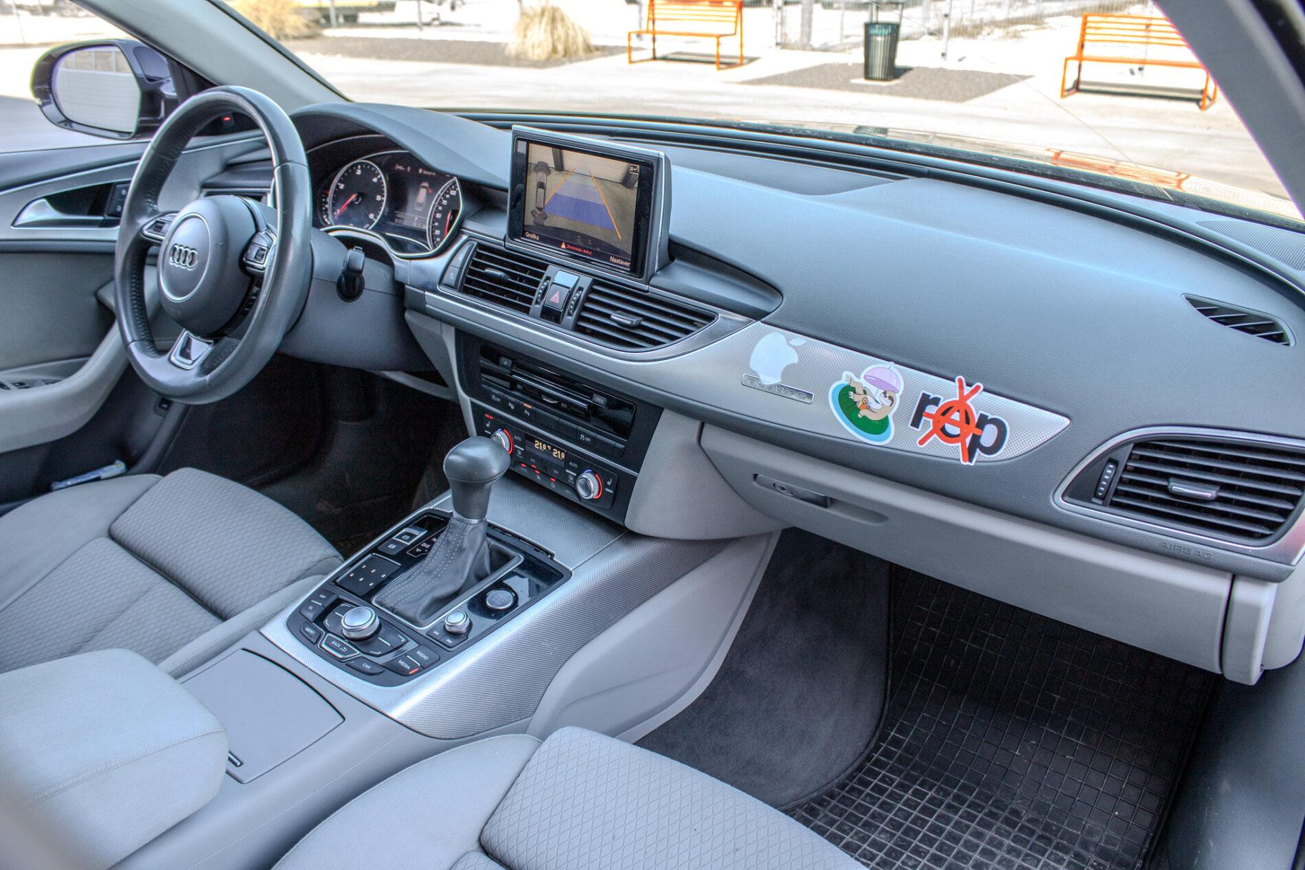 2015 AUDI A6, sivá kombi, 286 842 km