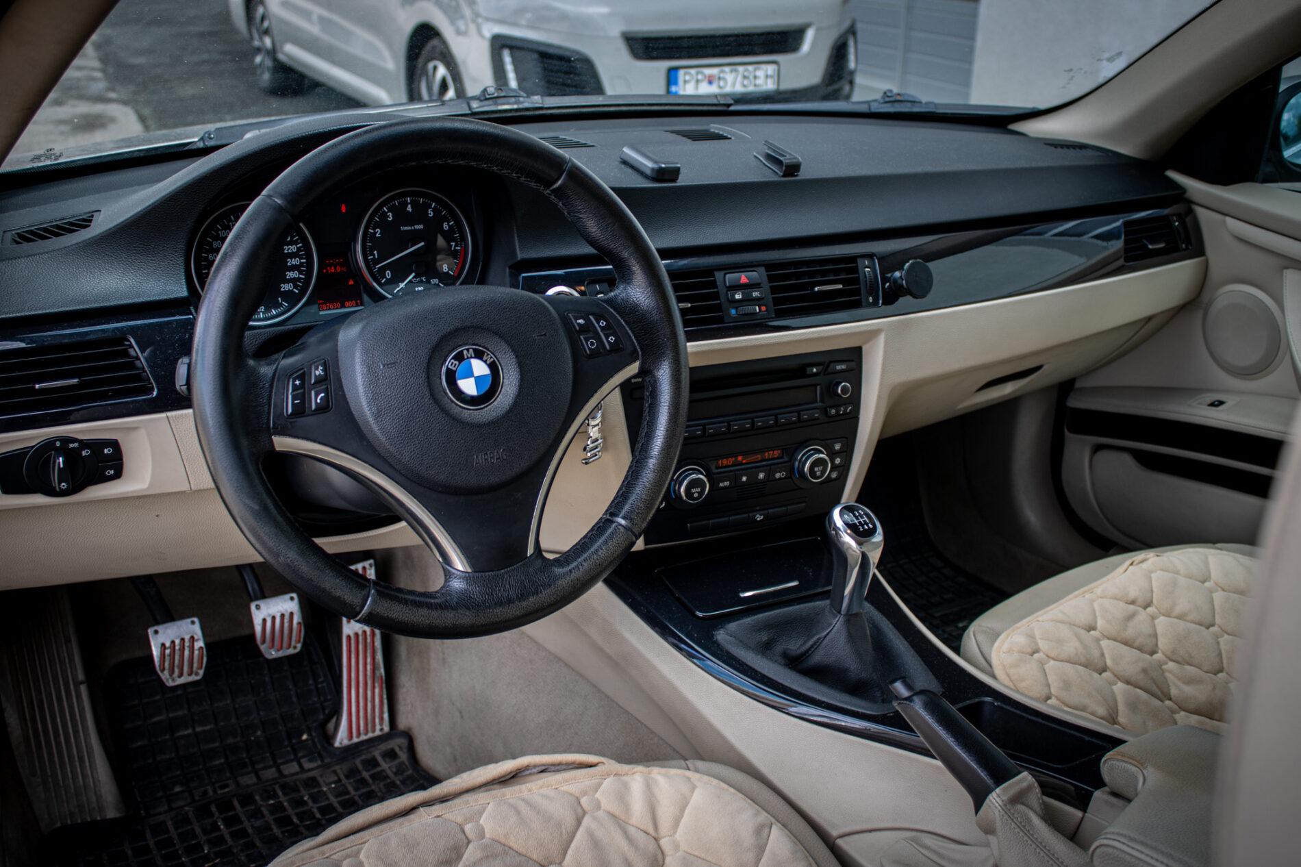 2008 BMW 325i, sivá kupé, 287 630 km