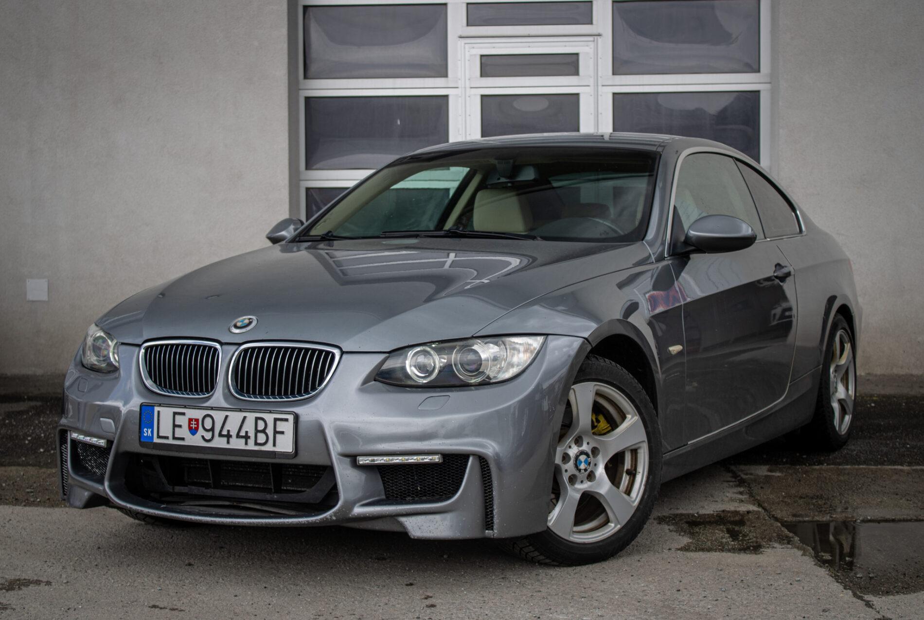 2008 BMW 325i, sivá kupé, 287 630 km