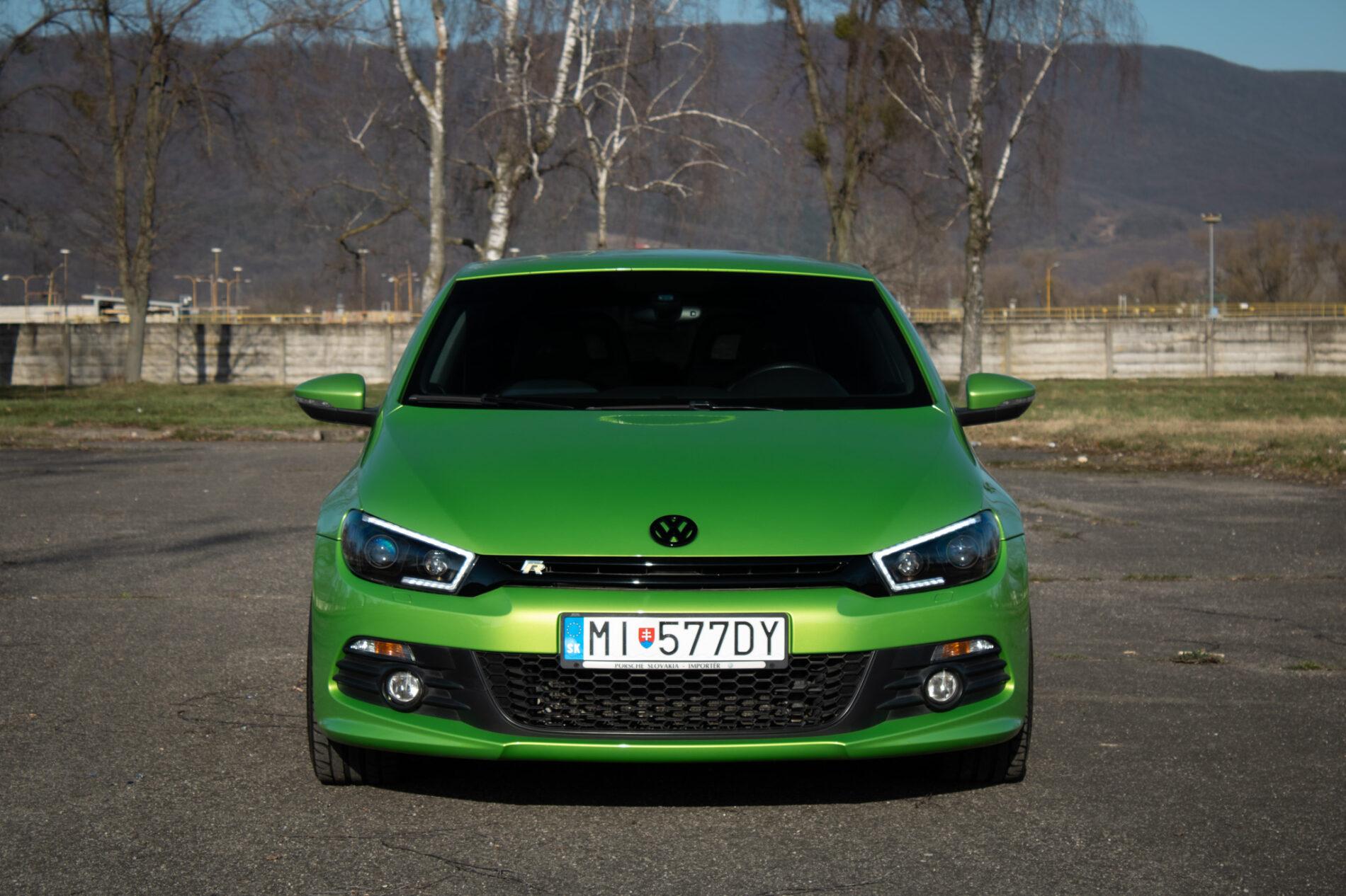 2010 Volkswagen Scirocco, zelená kupé, 144 946 km