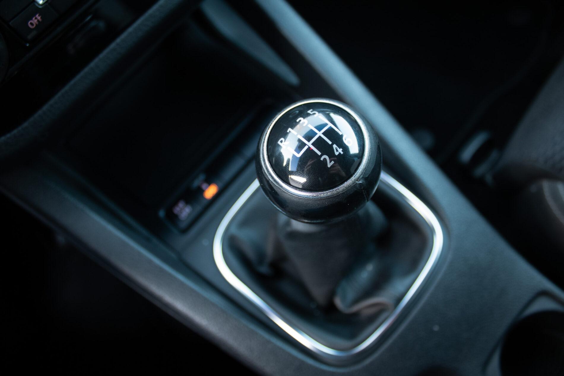 2010 Volkswagen Scirocco, zelená kupé, 144 946 km