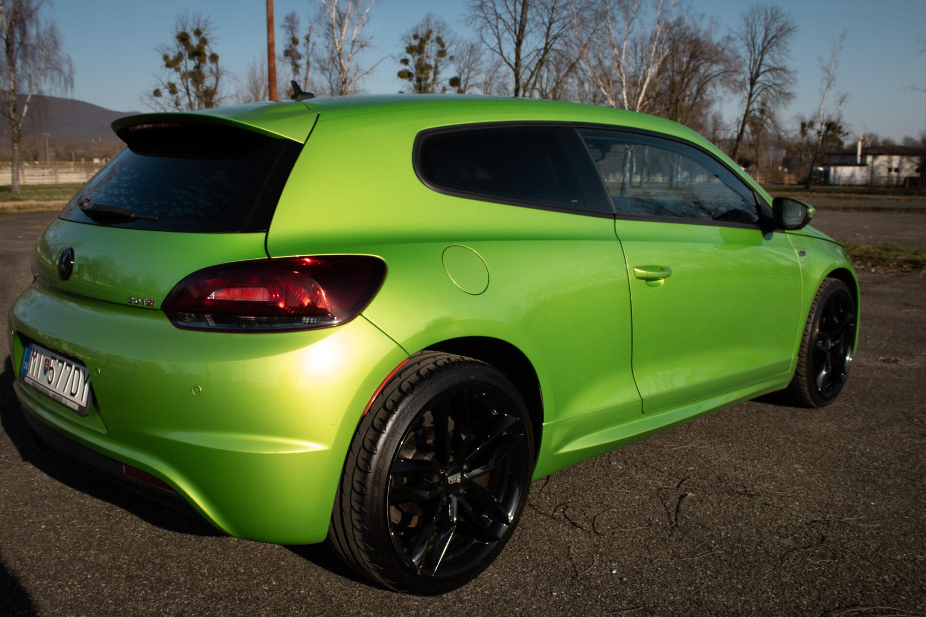 2010 Volkswagen Scirocco, zelená kupé, 144 946 km