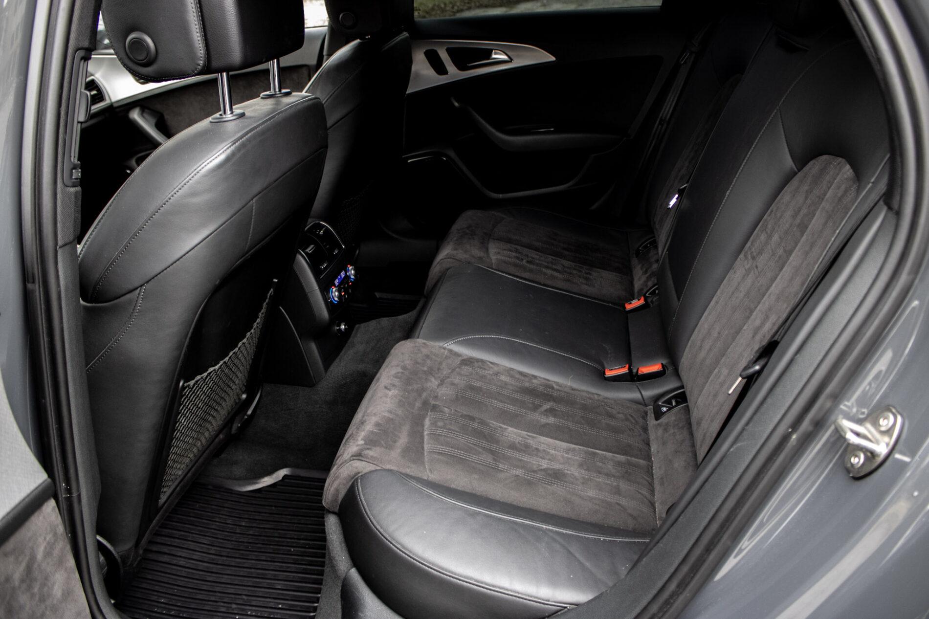 2018 AUDI A6, sivá kombi, 230 389 km