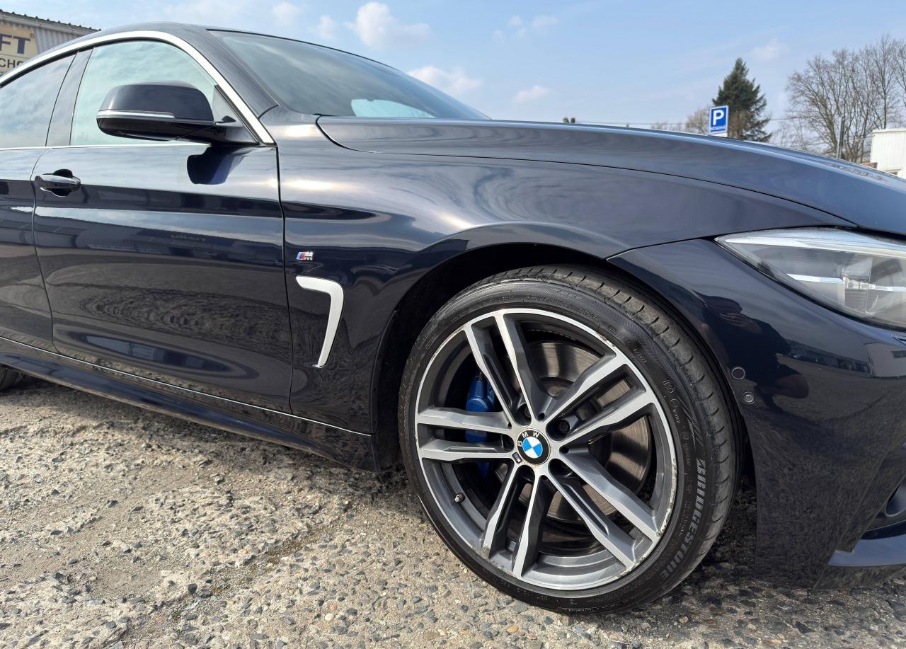 2019 BMW 440i, čierna sedan, 115 000 km