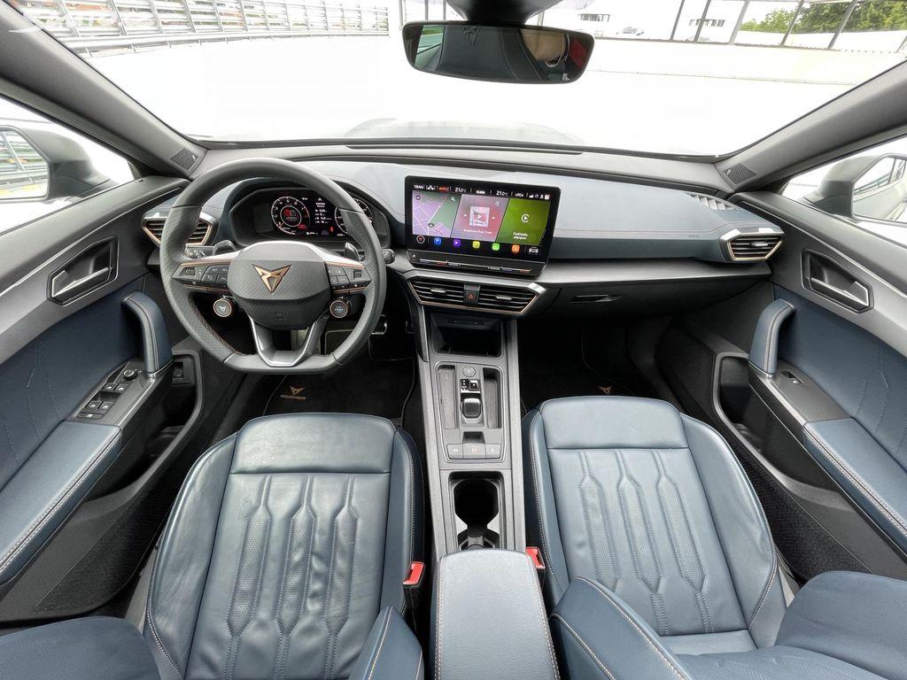 2022 Cupra Formentor VZ5, tmavomodrá hatchback, 51 000 km