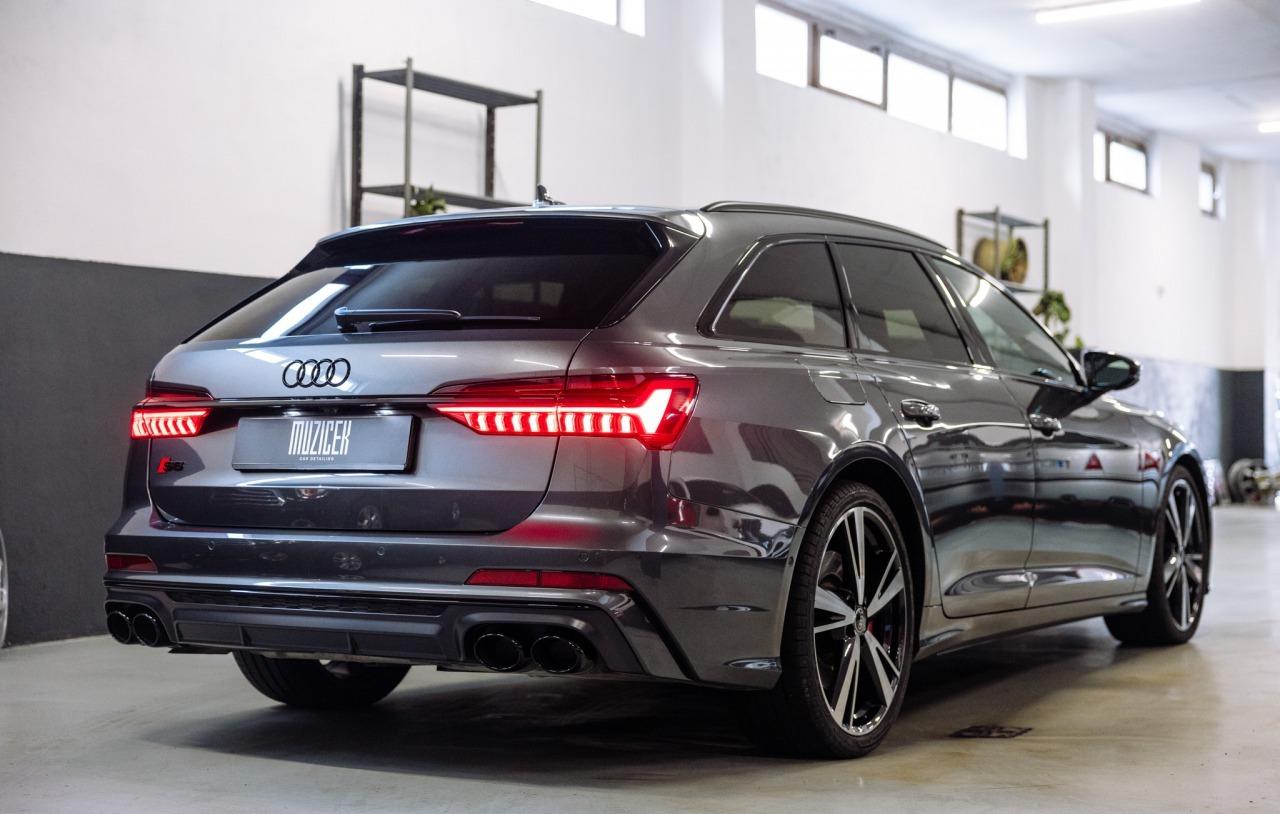 2022 AUDI S6, sivá kombi, 45 300 km