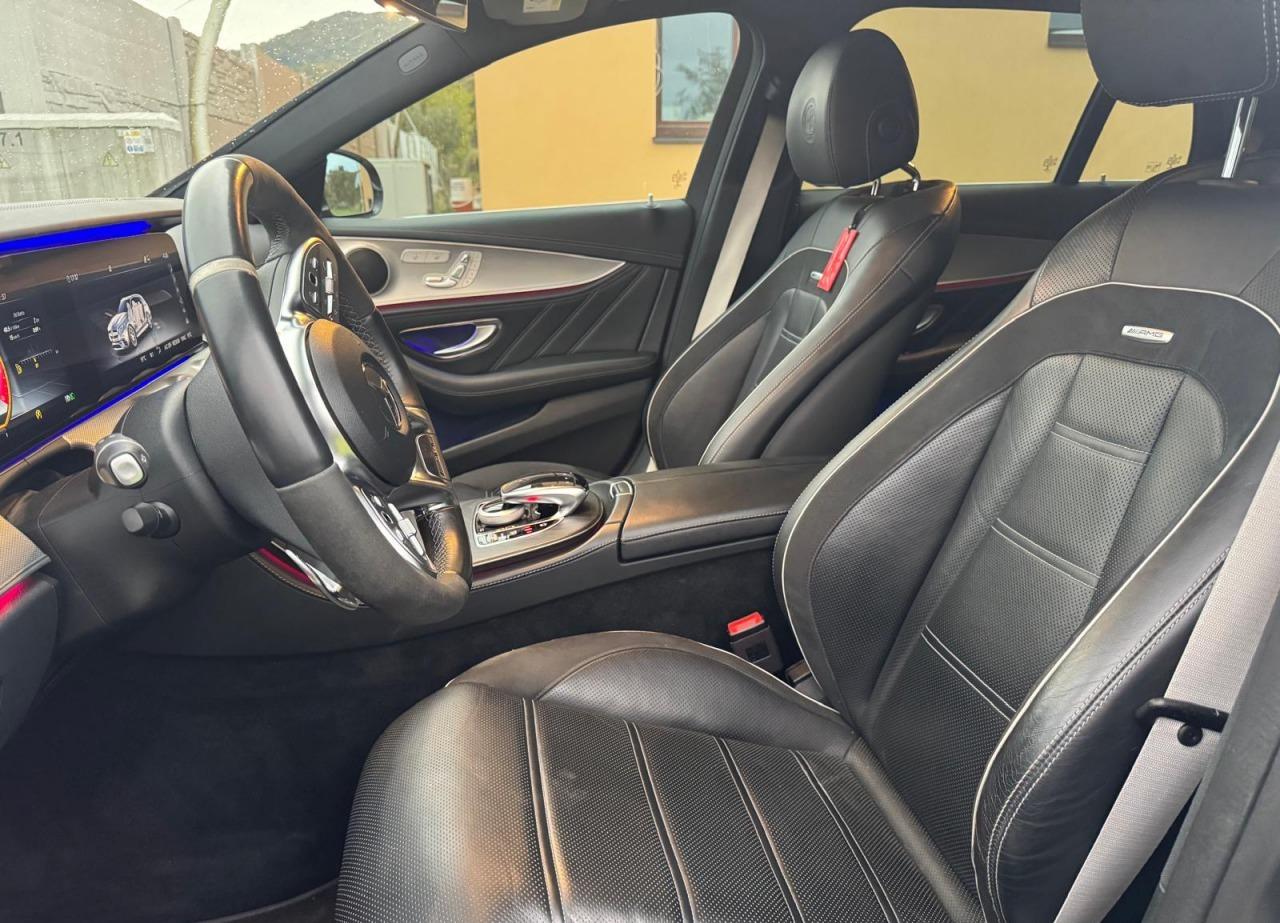 2019 Mercedes-Benz E 63 AMG S, sivá kombi, 189 900 km
