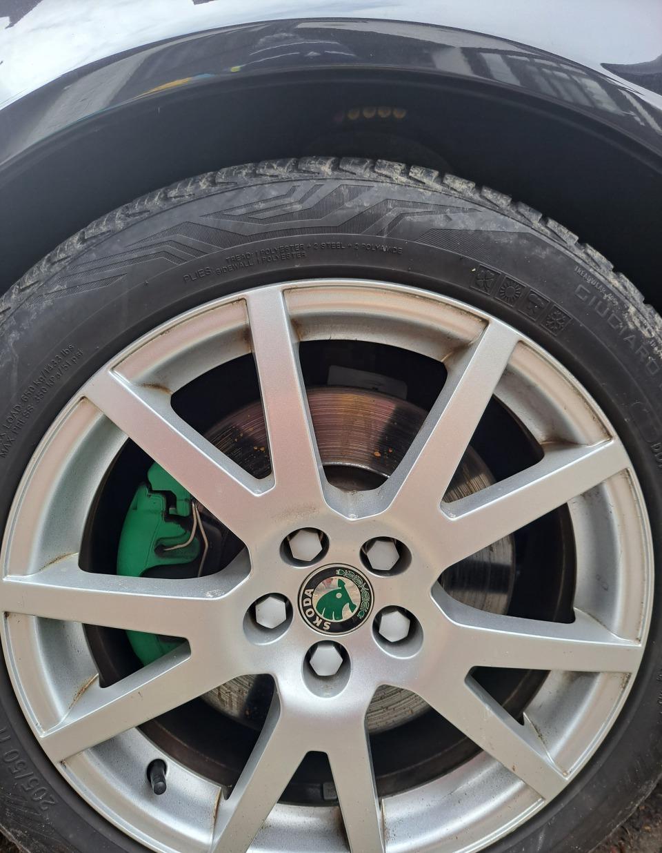 2002 Skoda Octavia RS, čierna sedan, 78 000 km