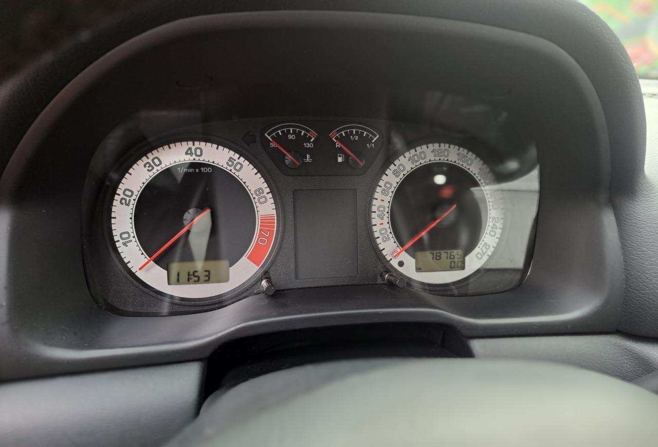 2002 Skoda Octavia RS, čierna sedan, 78 000 km