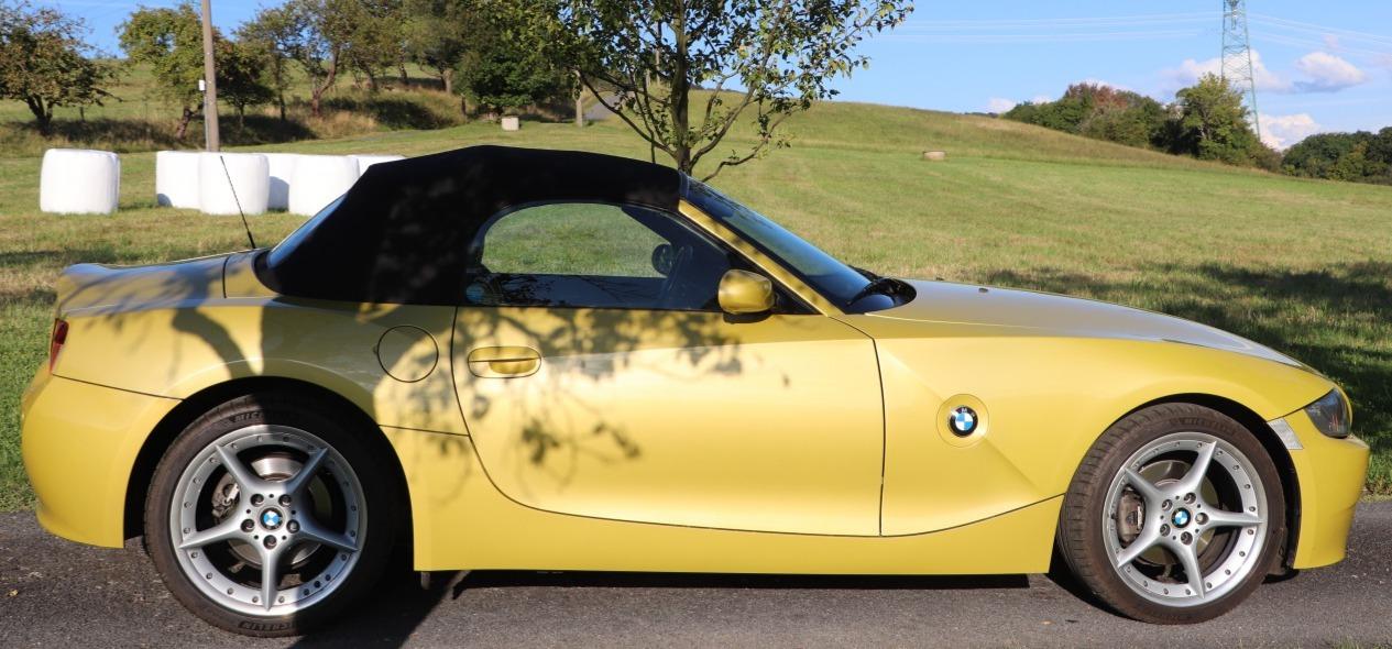 2006 BMW Z4, žltá kabriolet, 44 256 km