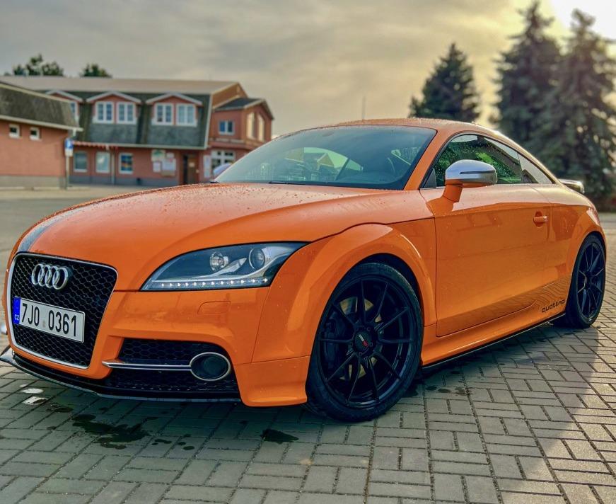 2009 AUDI TTS, oranžová kupé, 209 000 km