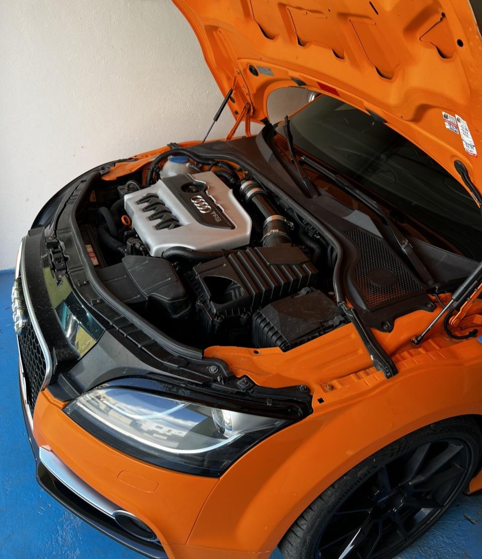 2009 AUDI TTS, oranžová kupé, 209 000 km