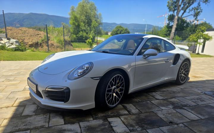 2014 Porsche 991 Turbo S, biela kupé, 101 000 km