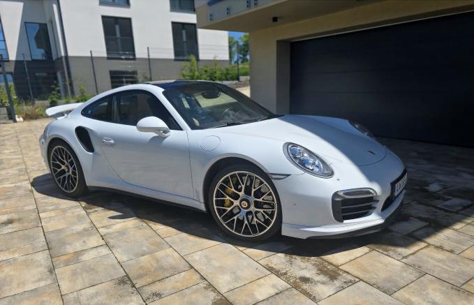 2014 Porsche 991 Turbo S, biela kupé, 101 000 km