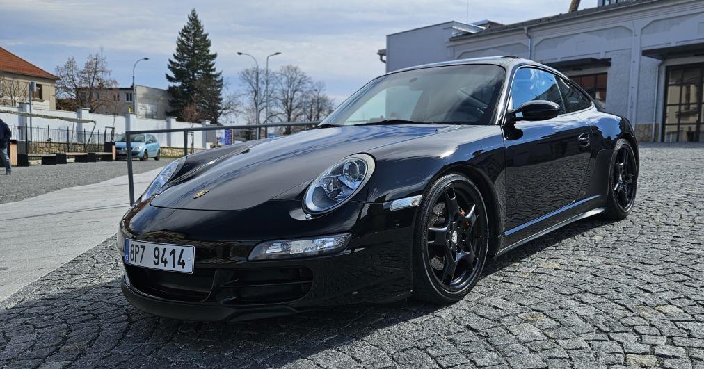 2006 Porsche 997 Carrera S, čierna kupé, 125 000 km