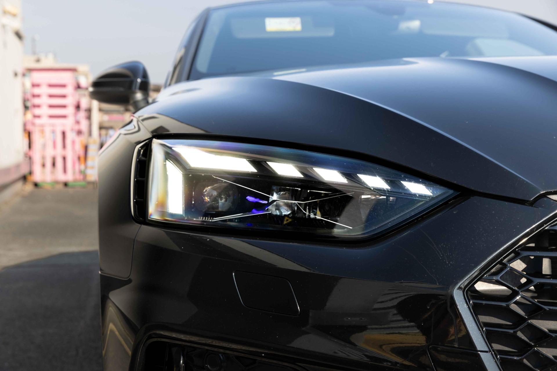 2022 AUDI RS5 Sportback, čierna hatchback, 47 900 km