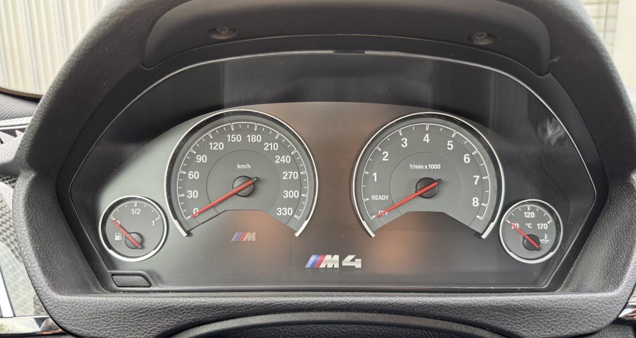 2017 BMW M4, žltá kupé, 141 000 km