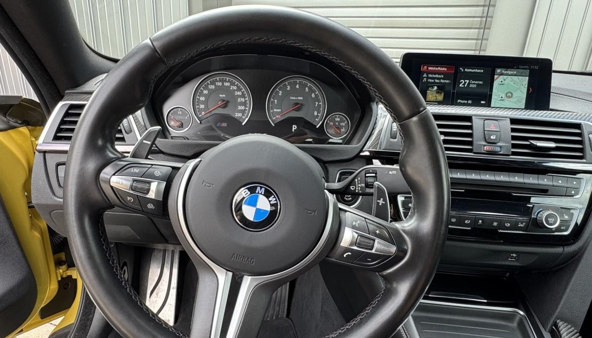 2017 BMW M4, žltá kupé, 141 000 km
