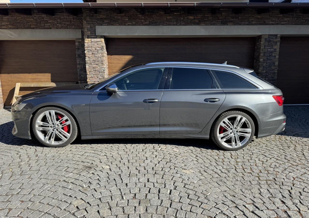 2020 AUDI S6, sivá kombi, 86 000 km