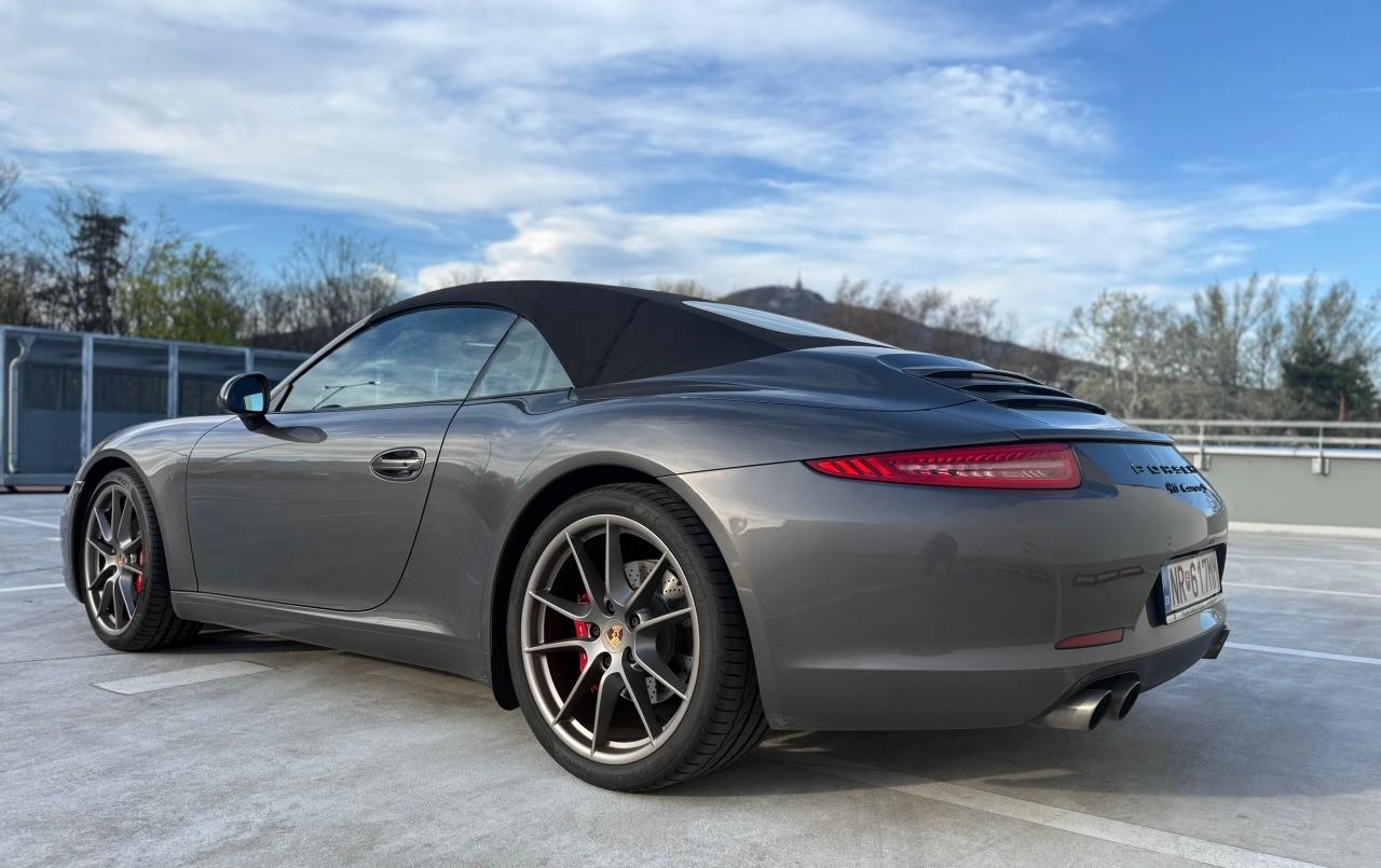 2012 Porsche 991 Carrera S, sivá kabriolet, 87 000 km