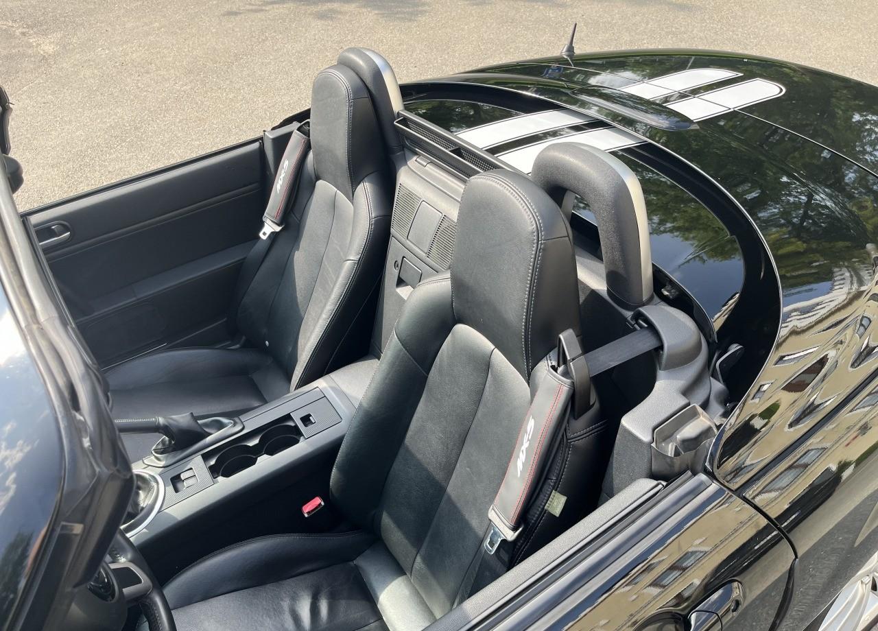 2008 Mazda MX-5 (NC), čierna kabriolet, 149 000 km