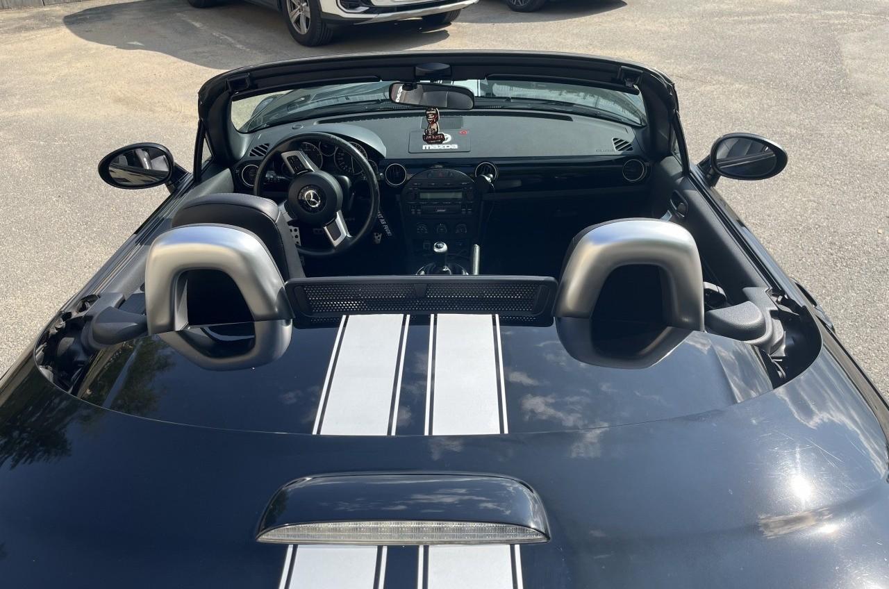 2008 Mazda MX-5 (NC), čierna kabriolet, 149 000 km