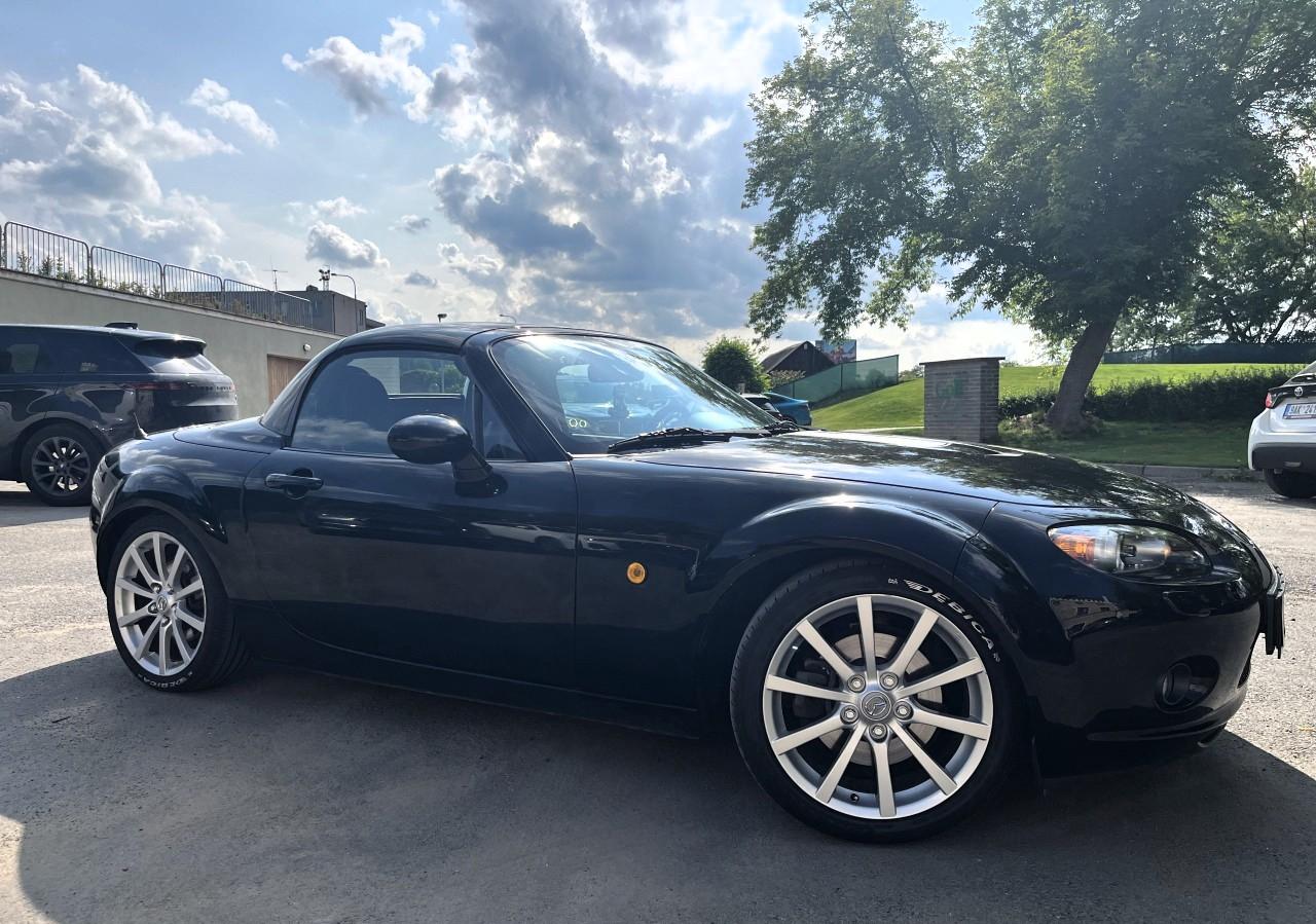 2008 Mazda MX-5 (NC), čierna kabriolet, 149 000 km