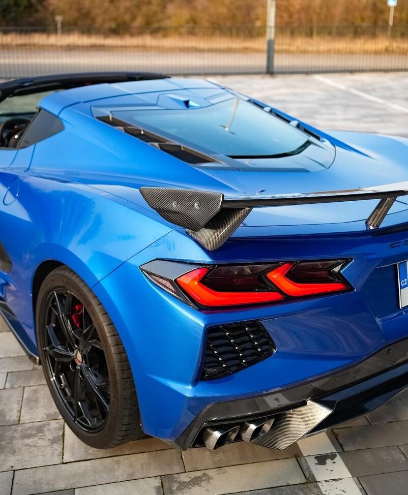 2020 Chevrolet Corvette, modrá kupé, 14 500 km