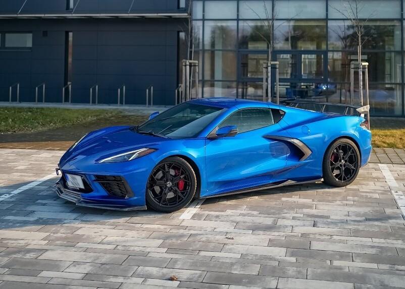 2020 Chevrolet Corvette, modrá kupé, 14 500 km