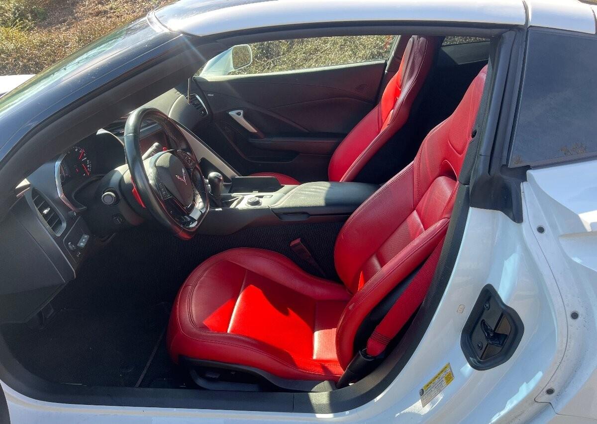 2016 Chevrolet Corvette Z06, biela kupé, 47 800 km