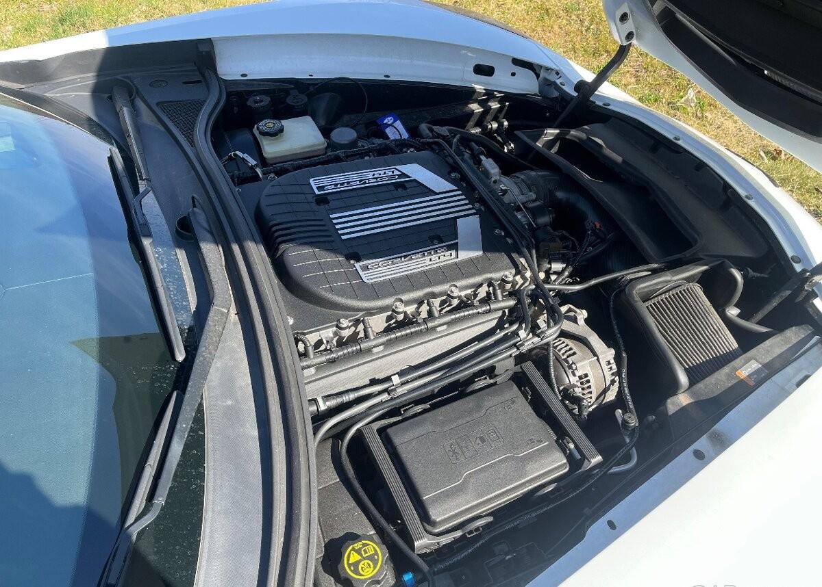 2016 Chevrolet Corvette Z06, biela kupé, 47 800 km