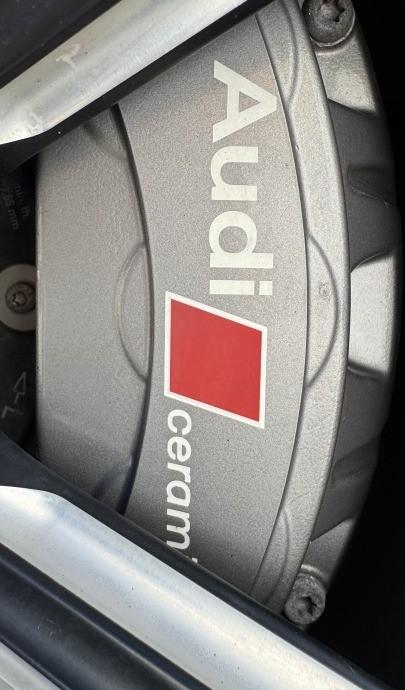 2018 AUDI RS4, sivá kombi, 118 000 km