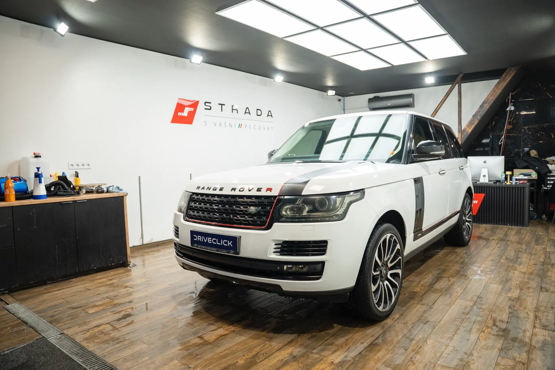 2015 Land Rover RR Sport SV Autobiography, biela suv, 216 000 km