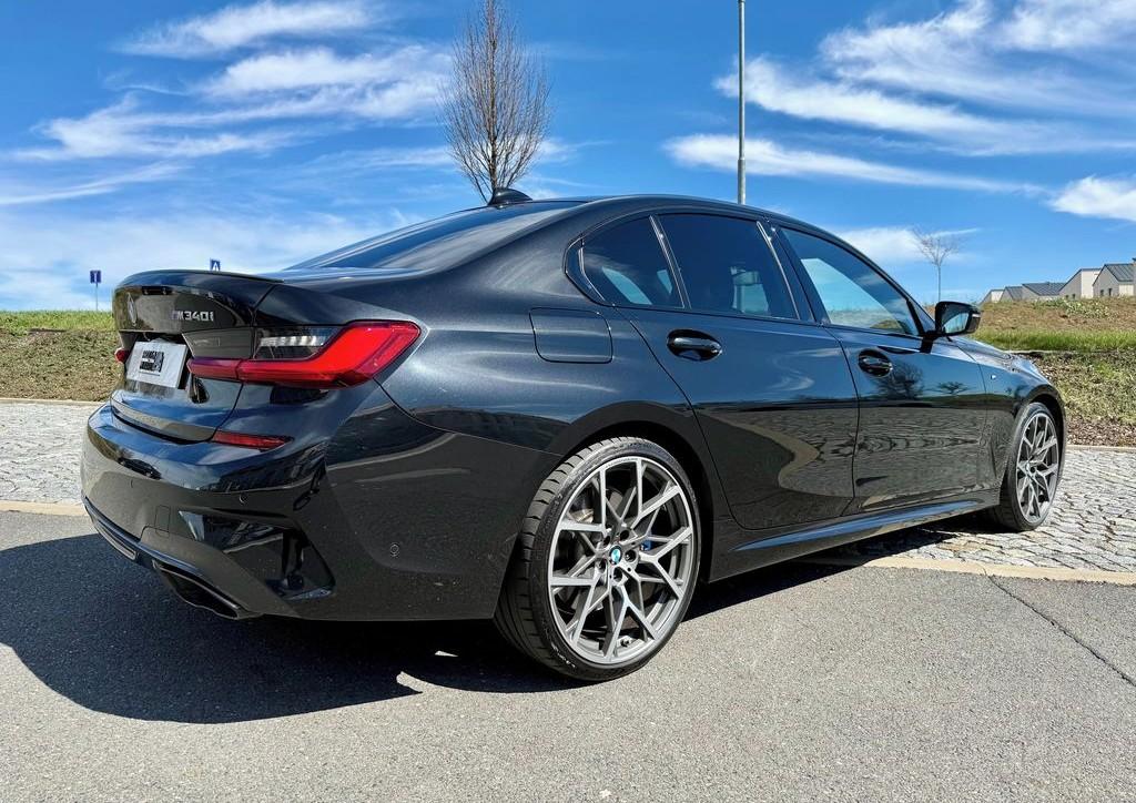 2020 BMW M340i, čierna sedan, 101 316 km