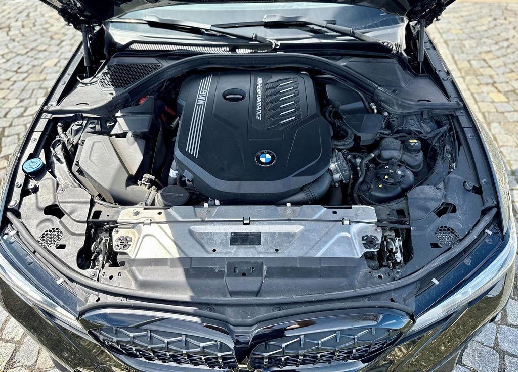 2020 BMW M340i, čierna sedan, 101 316 km